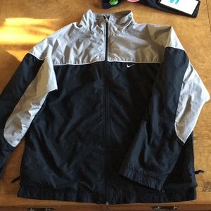 Men’s Nike Lightweight Windbreaker Jacket